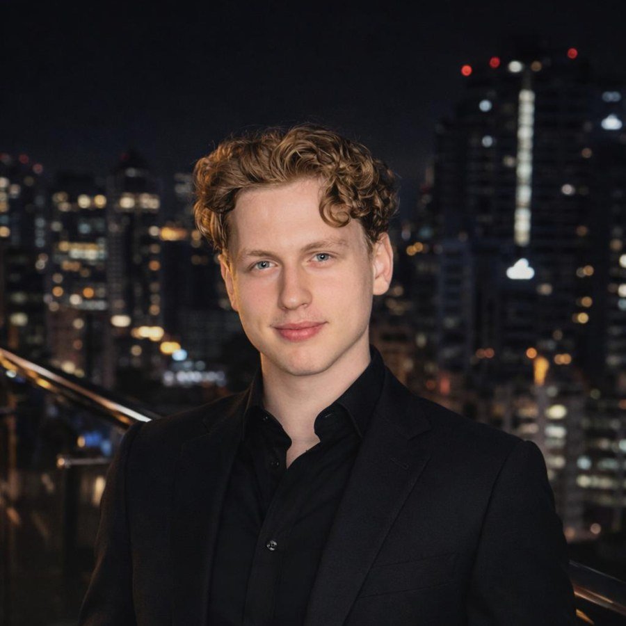 Max, Co-Founder of MCS